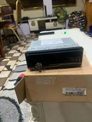 Regetek Single Din 7 Inch Car Stereo Receiver