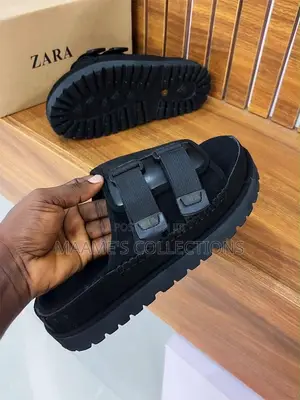 Quality Zara Suede Sandals / Slide