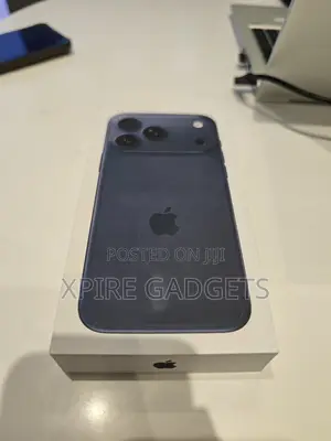 New Apple iPhone 17 Pro Max 1 TB Blue