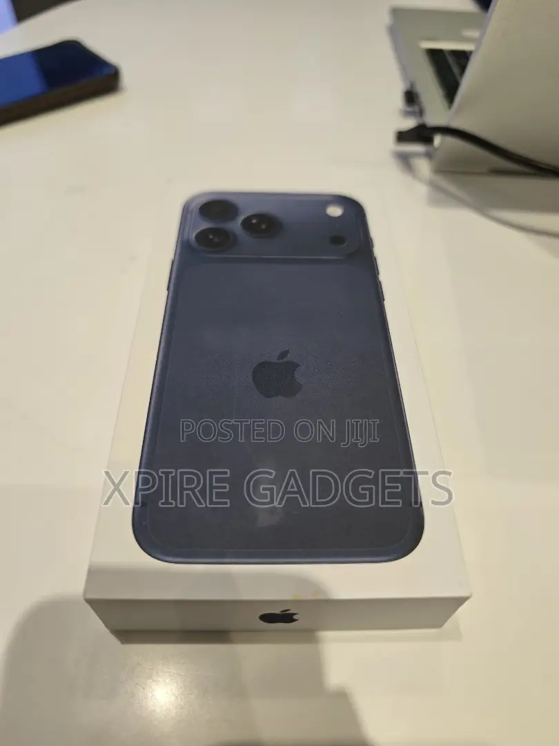 New Apple iPhone 17 Pro Max 1 TB Blue
