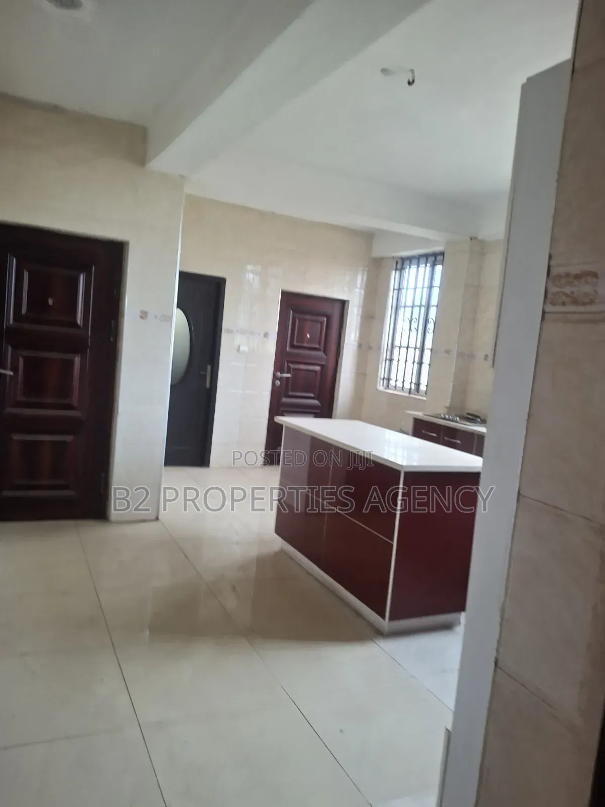 Furnished 5bdrm Mansion in B2 Properties Agency, Kumasi Metropolitan