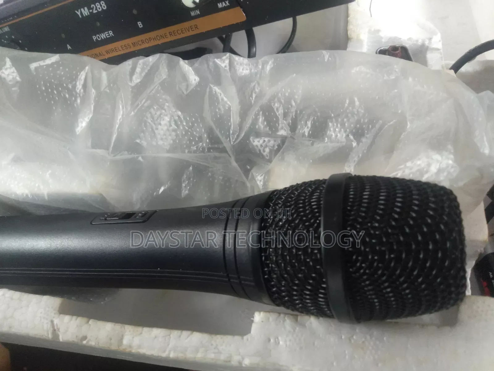 Yamaha Ym 288 Wireless Microphone