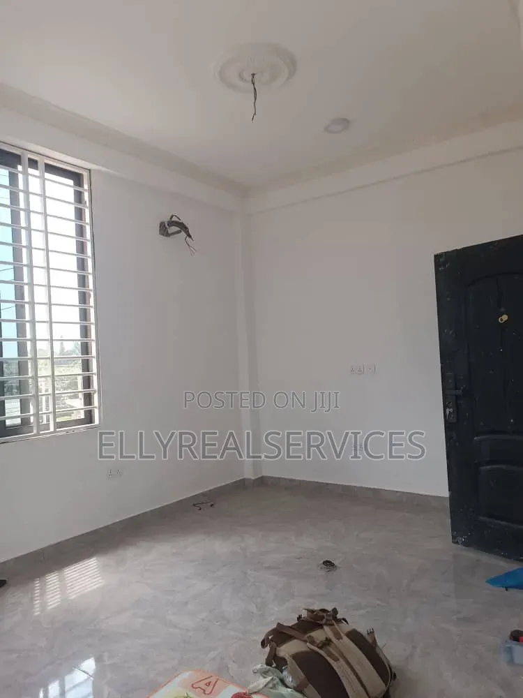 1bdrm Apartment in Ellyrealservices, Barrier for rent
