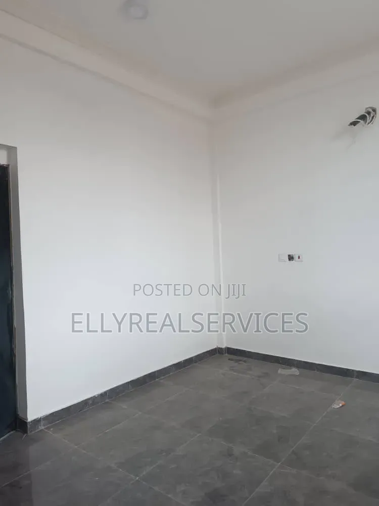 1bdrm Apartment in Ellyrealservices, Barrier for rent