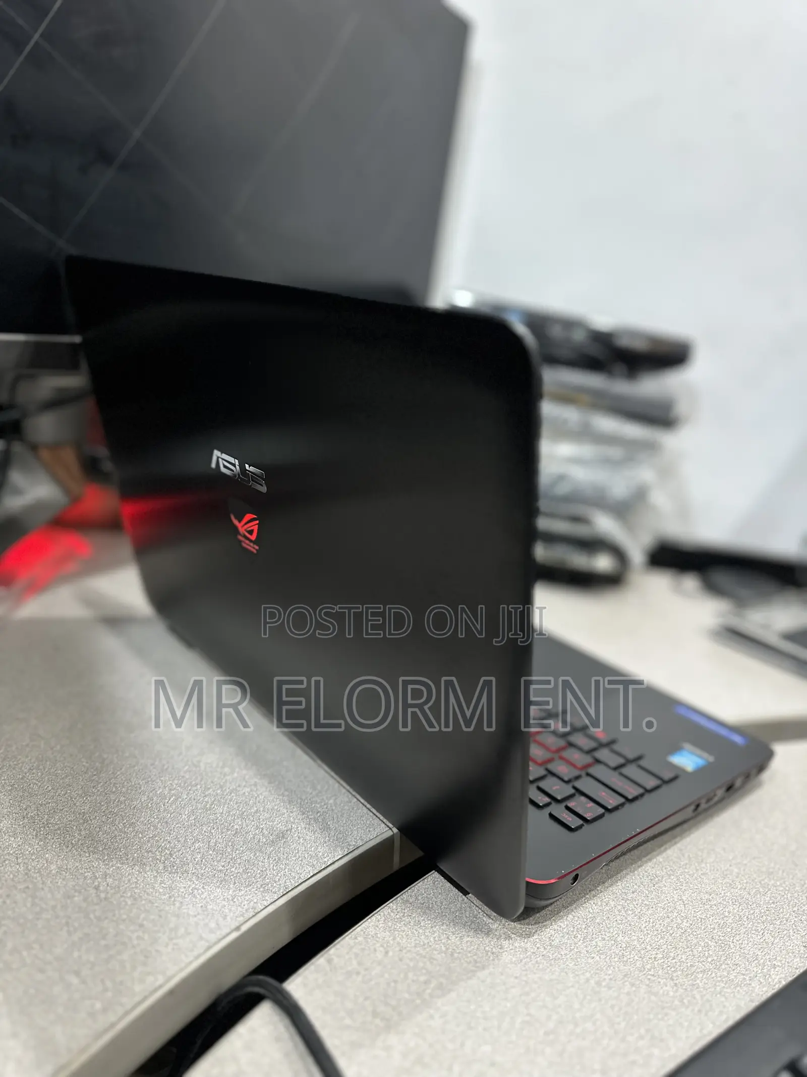 Laptop Asus ROG GL702VM 8GB Intel Core i7 HDD+SSD 1T