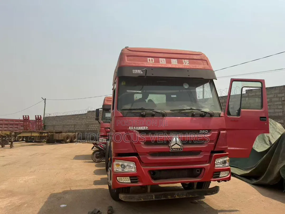 Trailer Head