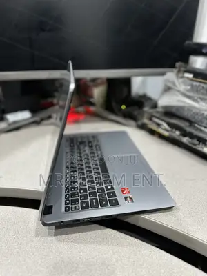 Laptop Acer Aspire 5 8GB AMD Ryzen 5 SSD 256GB