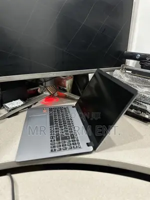 Laptop Acer Aspire 5 8GB AMD Ryzen 5 SSD 256GB