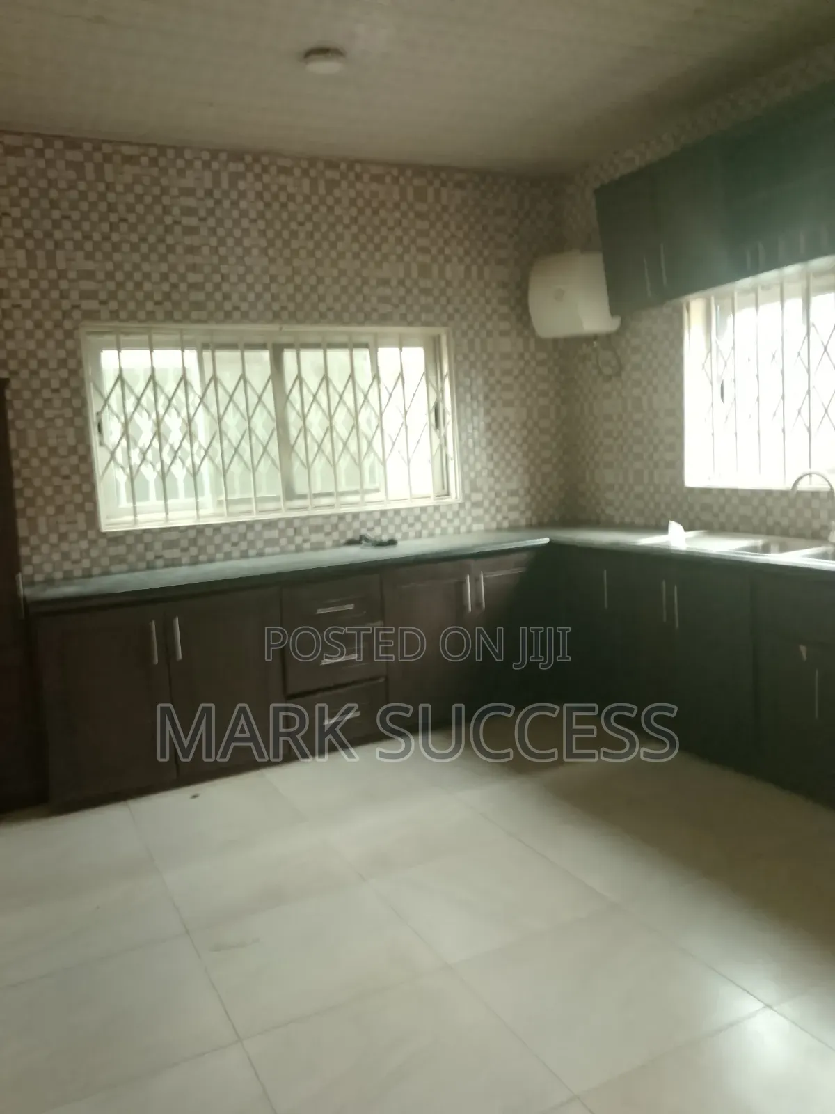 5bdrm Duplex in Opeikuma for rent