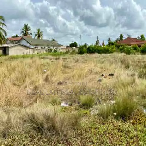 Roadside Land For Sale In Ada Foah – Azizanya Road