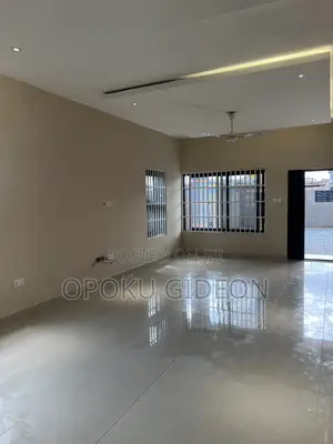 3bdrm House in Amanfrom, Pokuase for sale