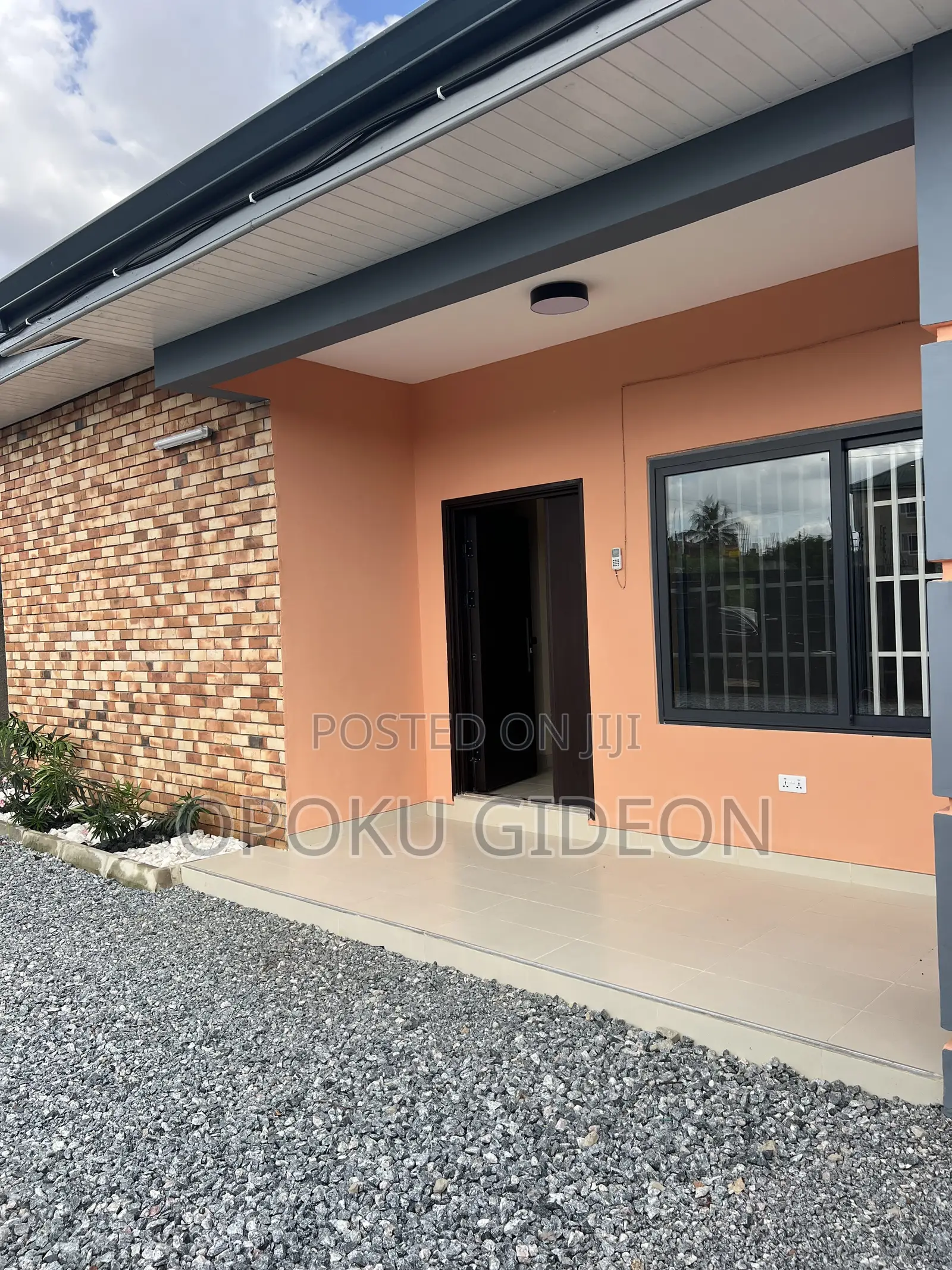 3bdrm House in Amanfrom, Pokuase for sale