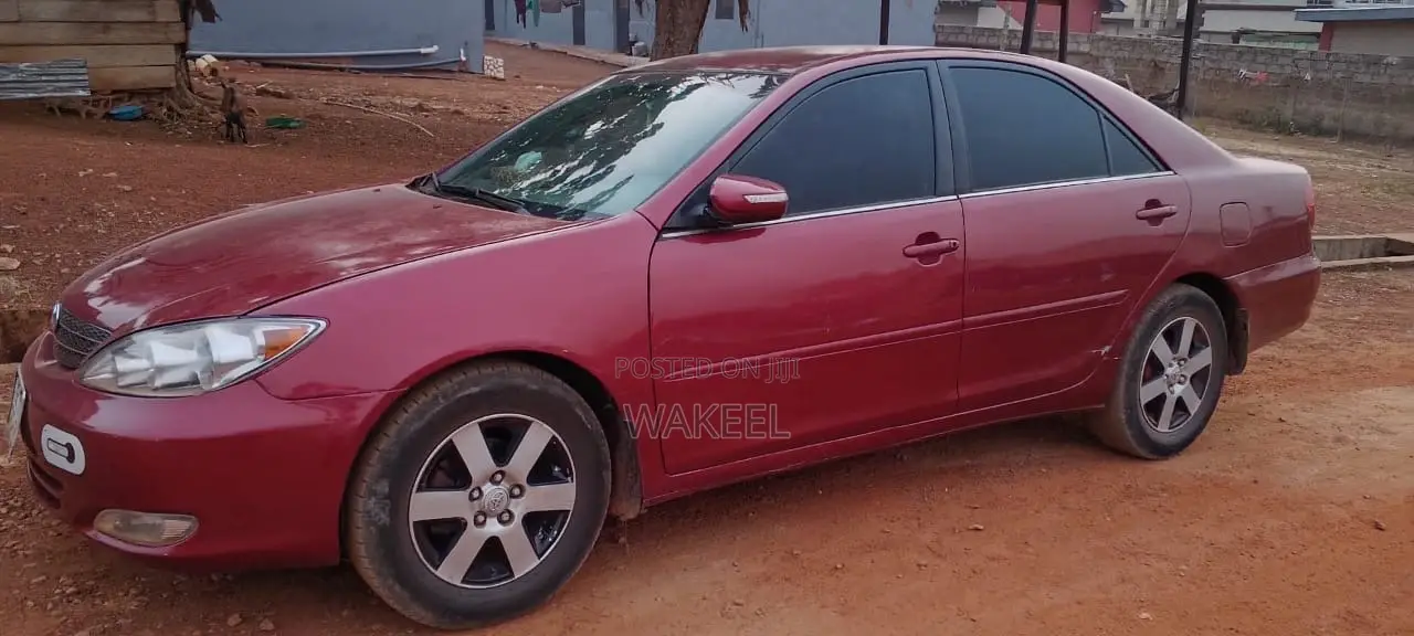 Toyota Camry LE 4dr Sedan (2.4L 4cyl 4A) 2004 Red