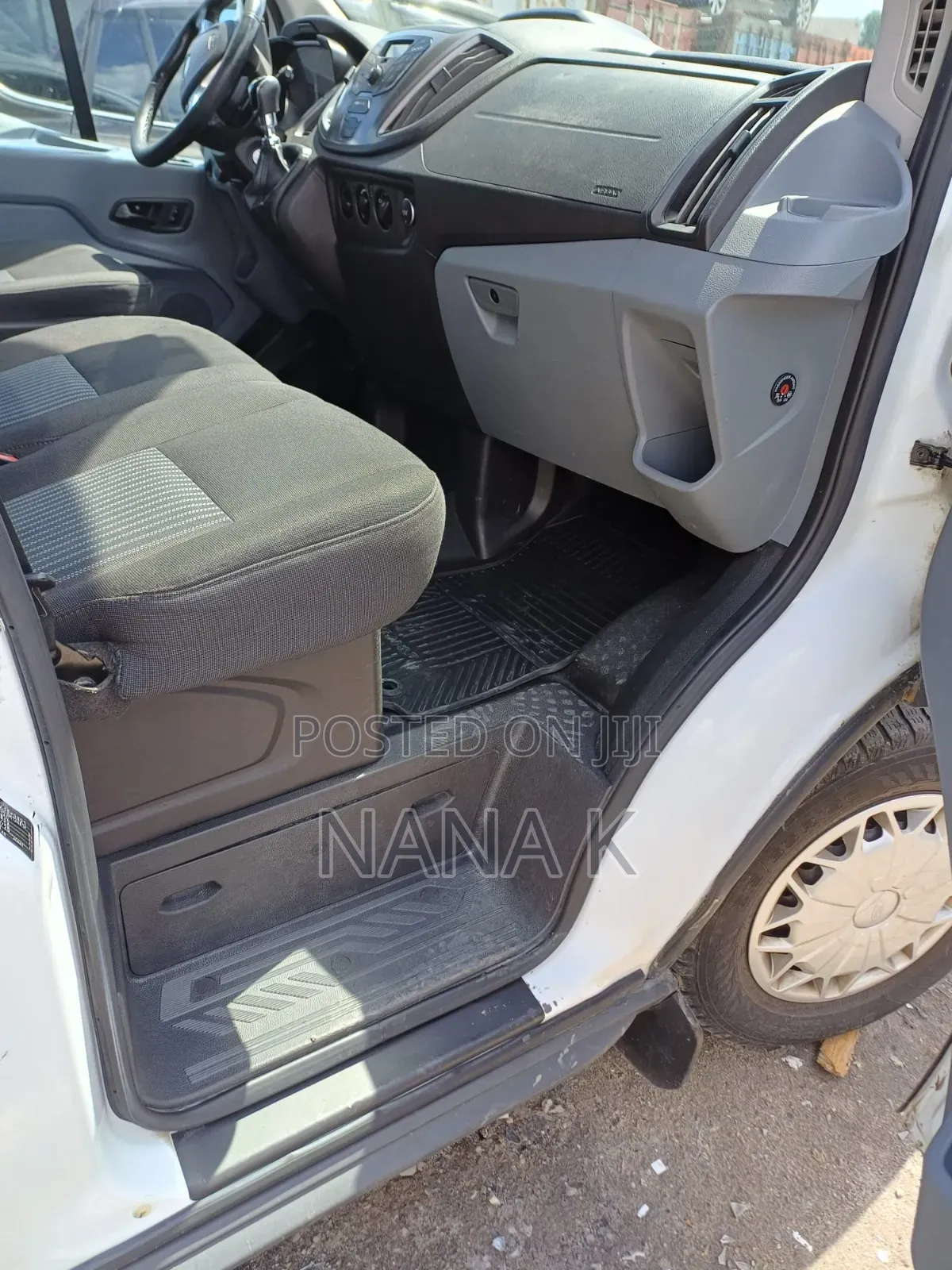 Ford Transit 2018 White