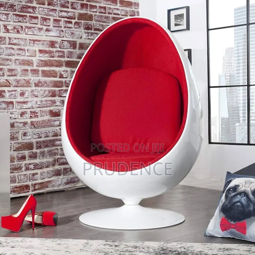 Egg Chair With Bluetooth Connectivity