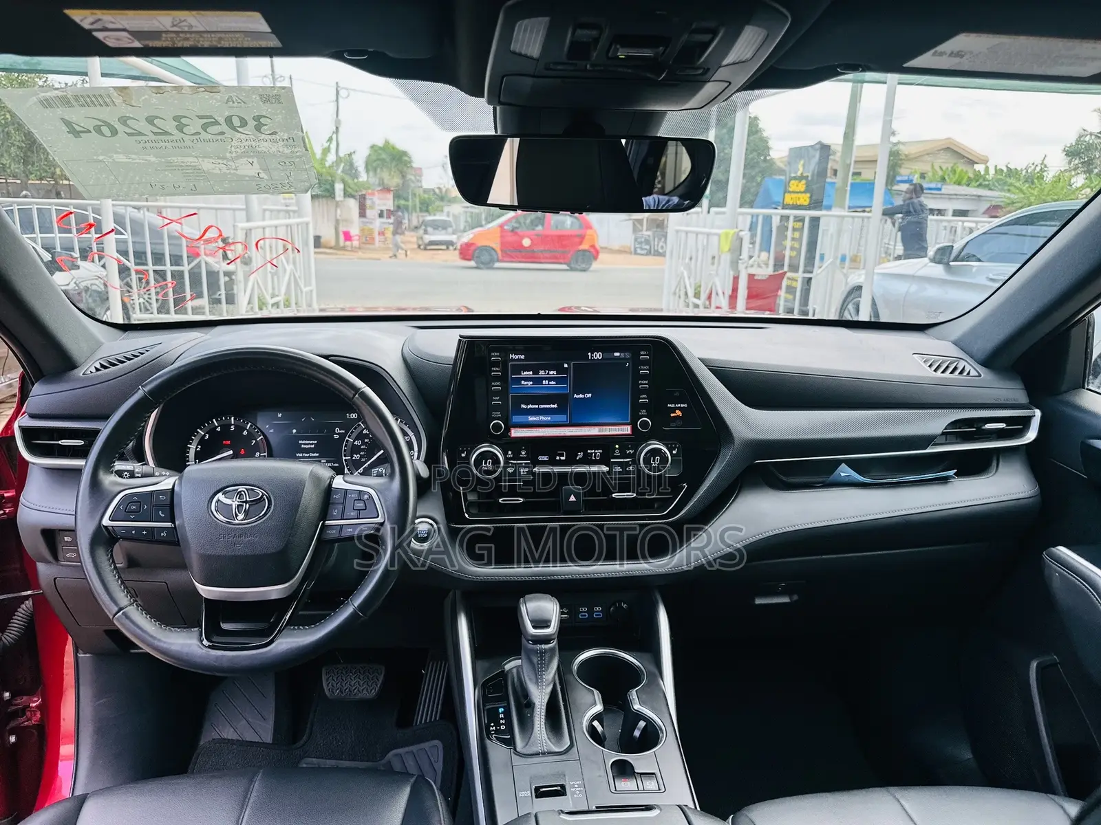 Toyota Highlander XSE 2022 Burgundy