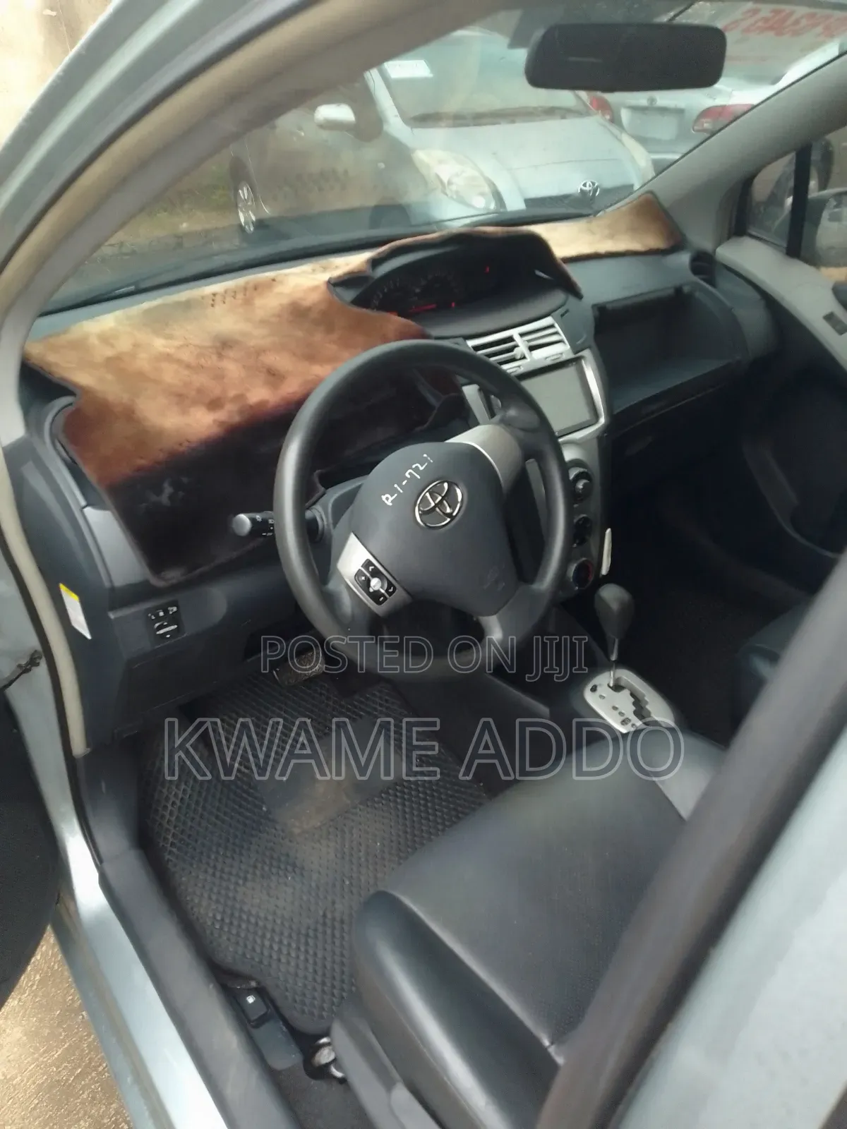 Toyota Yaris 1.5 Liftback 2008 Gray