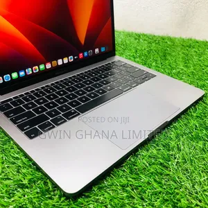 Laptop Apple MacBook Pro 2020 16GB Intel Core i9 SSD 1T