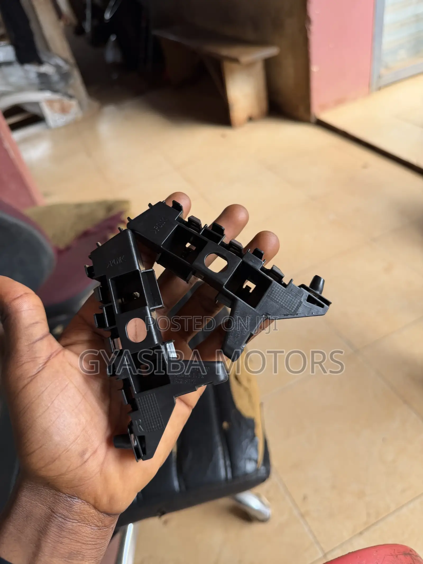 Honda Civic 2022 - 2025 Front Bumper Bracket
