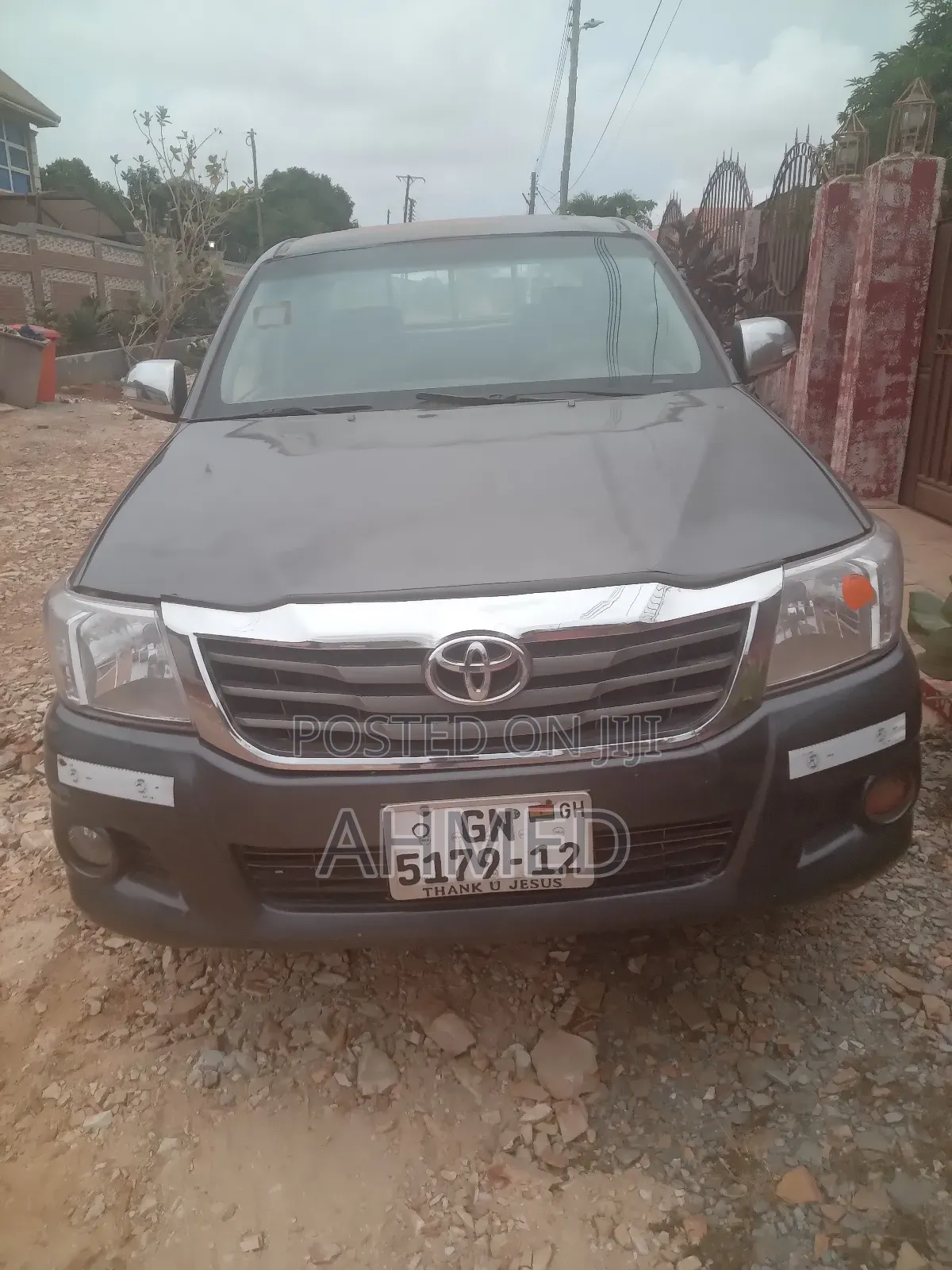 Toyota Hilux WORKMATE 4x4 2013 Gray