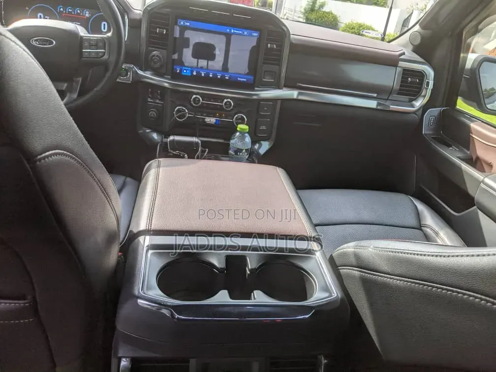 Ford F-150 LARIAT 2022 Gray