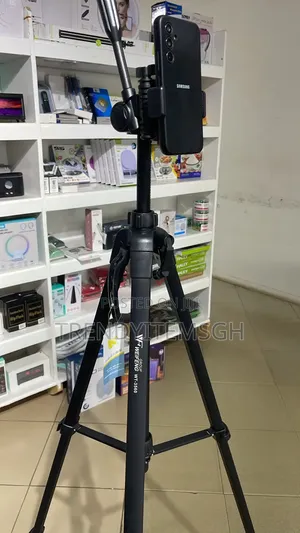 Wt -3560 Lightweight Tripod