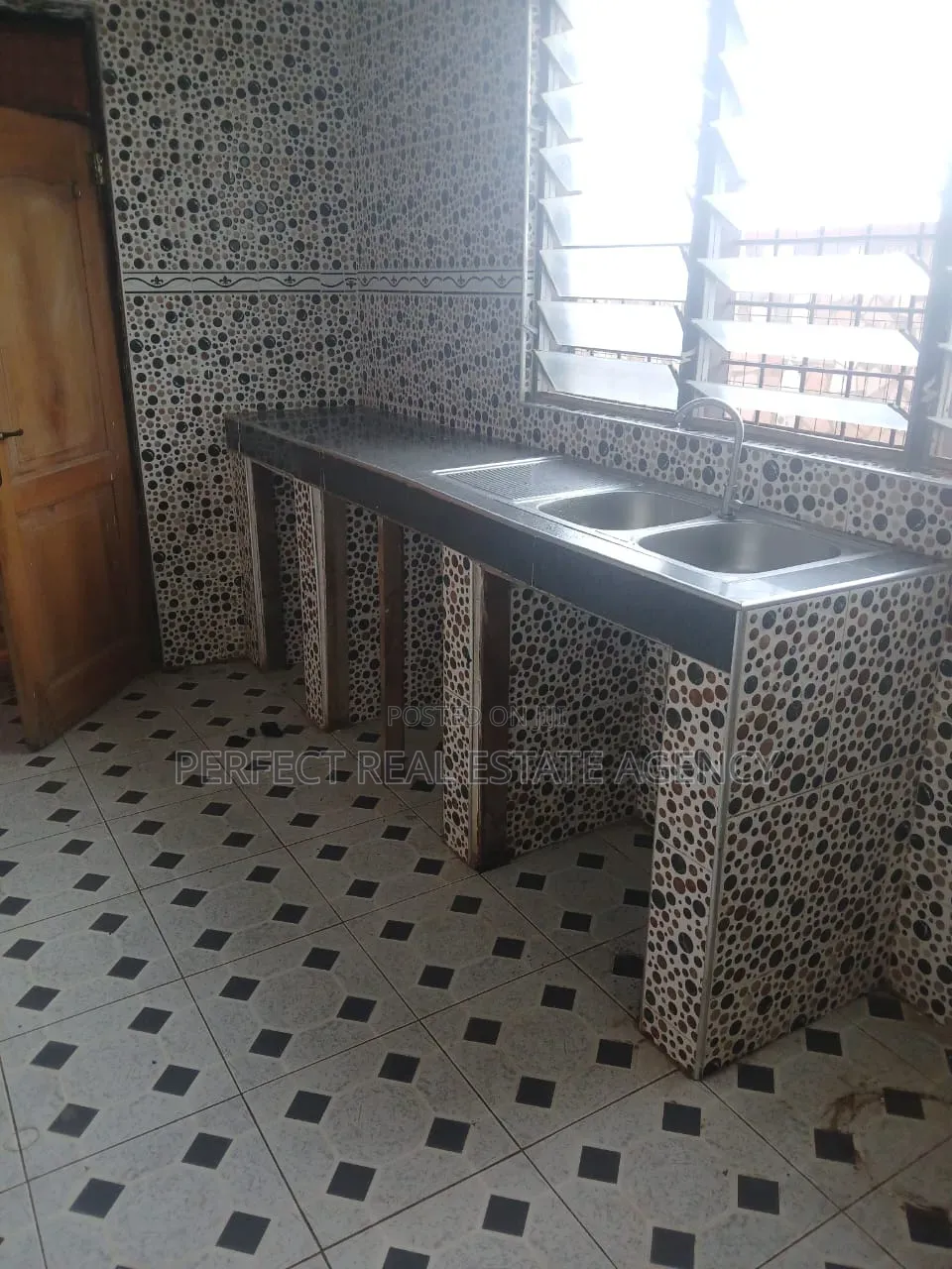 2bdrm Apartment in Abuakwa Dkc, Kumasi Metropolitan for rent