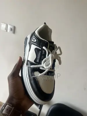 Men’S Fashion Sneaker