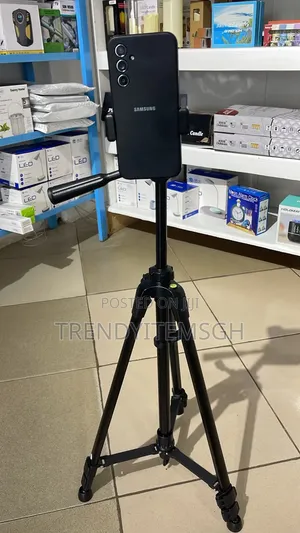 Live Streaming Tripod Stand (5 Feet Tall)