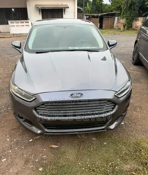 Ford Fusion 2014 Gray
