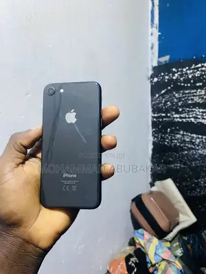 Apple iPhone 8 64 GB Black