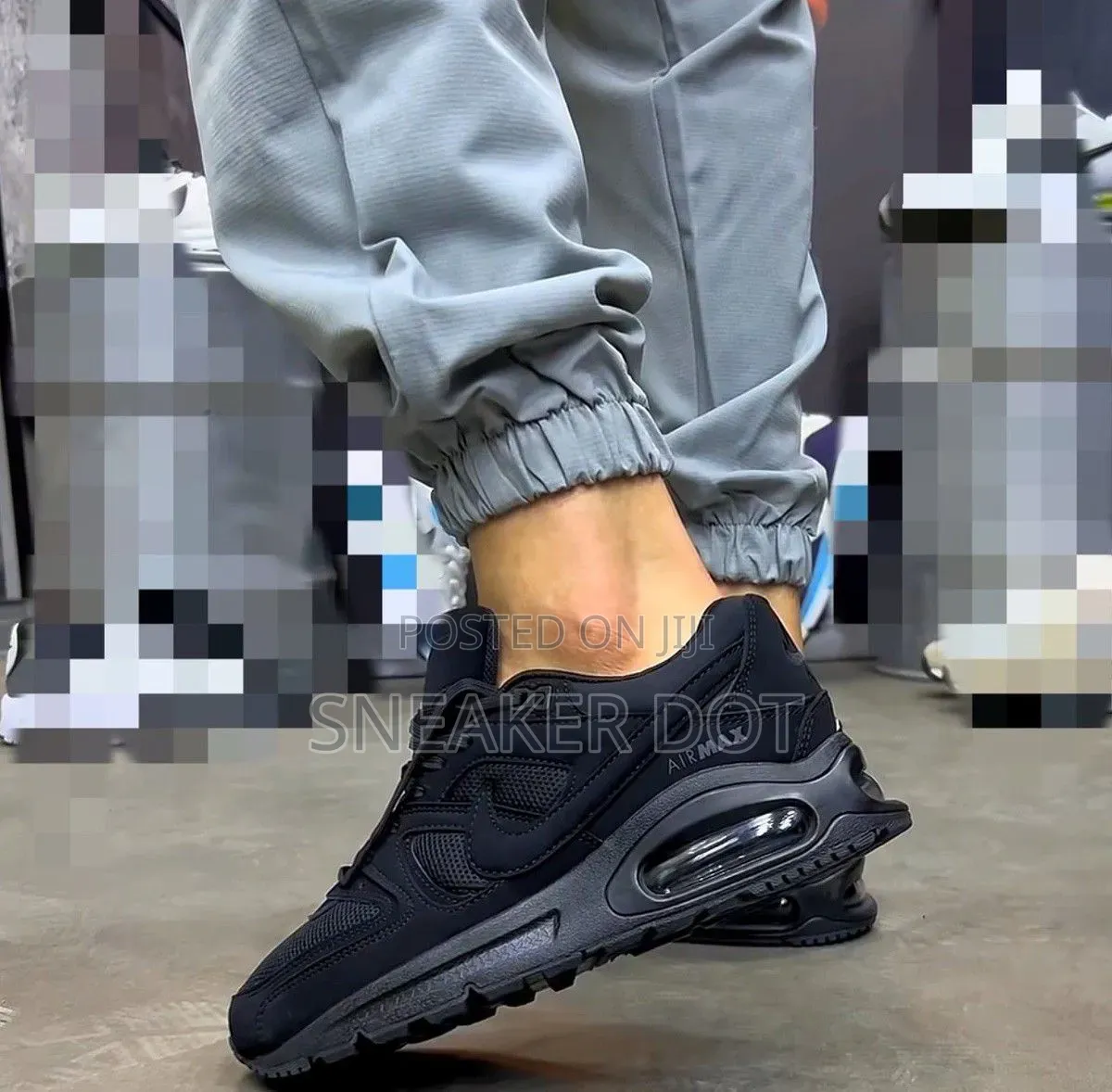 Nike Airmax Command Sneaker