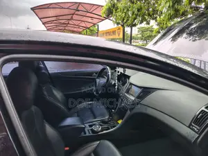 Hyundai Sonata 2015 Black