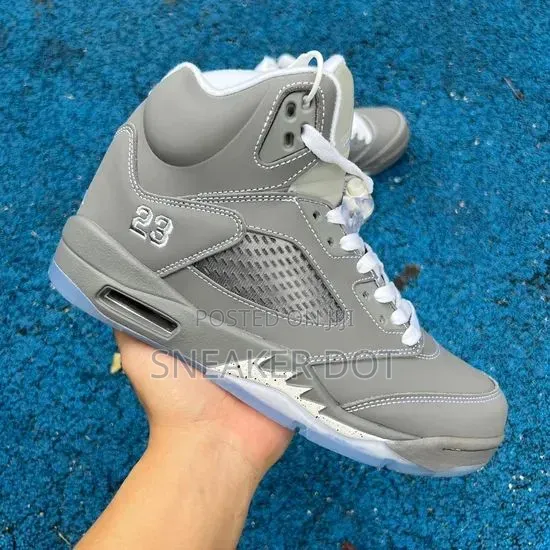 Air Jordan 5 Retro