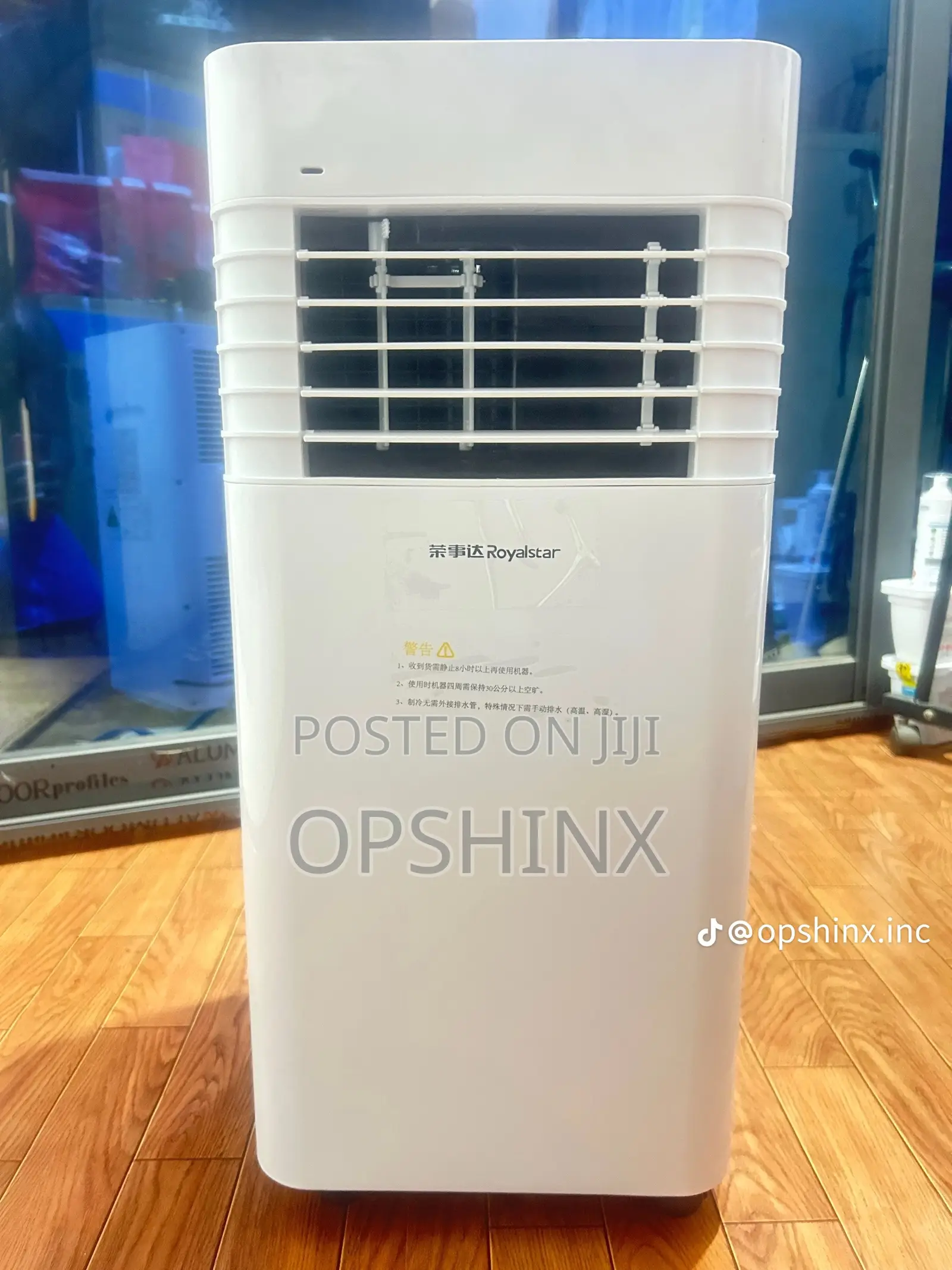 Royalstar's Compact 1 Hp Mobile Air Conditioner