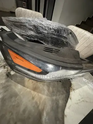 Hyundai Santa Fe Headlights