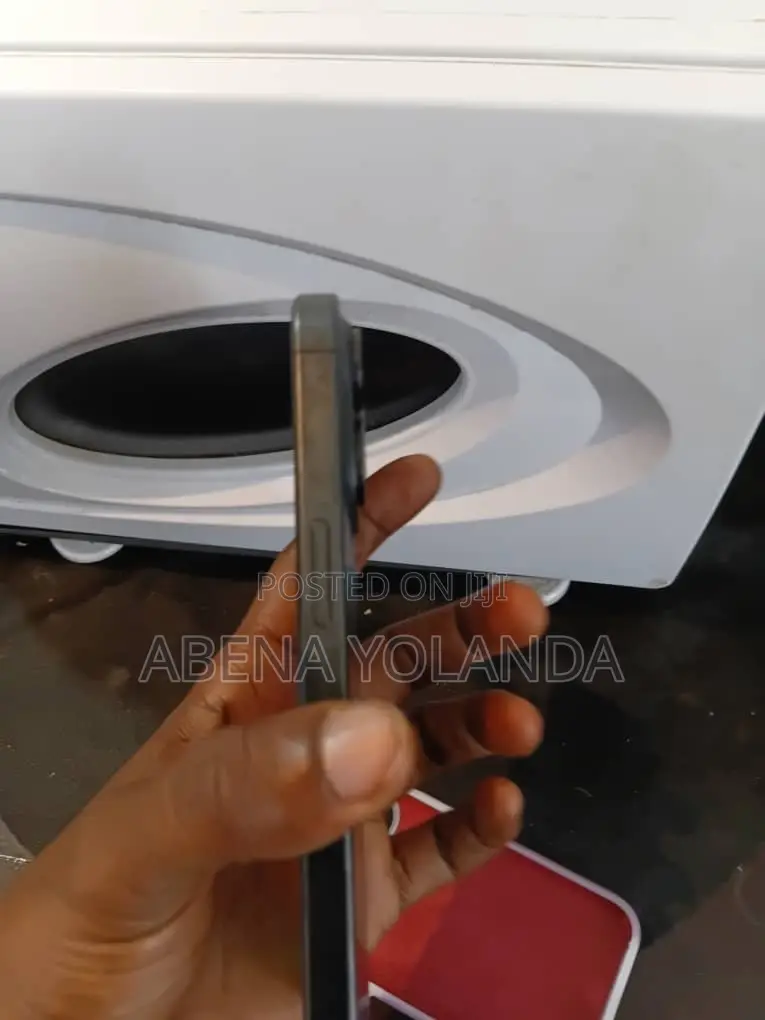 Apple iPhone 15 Pro 128 GB Black