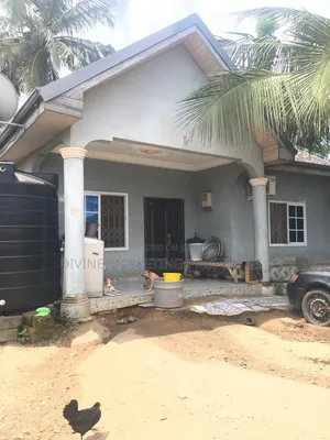 2bdrm House in Buduburam, Budumburam for sale