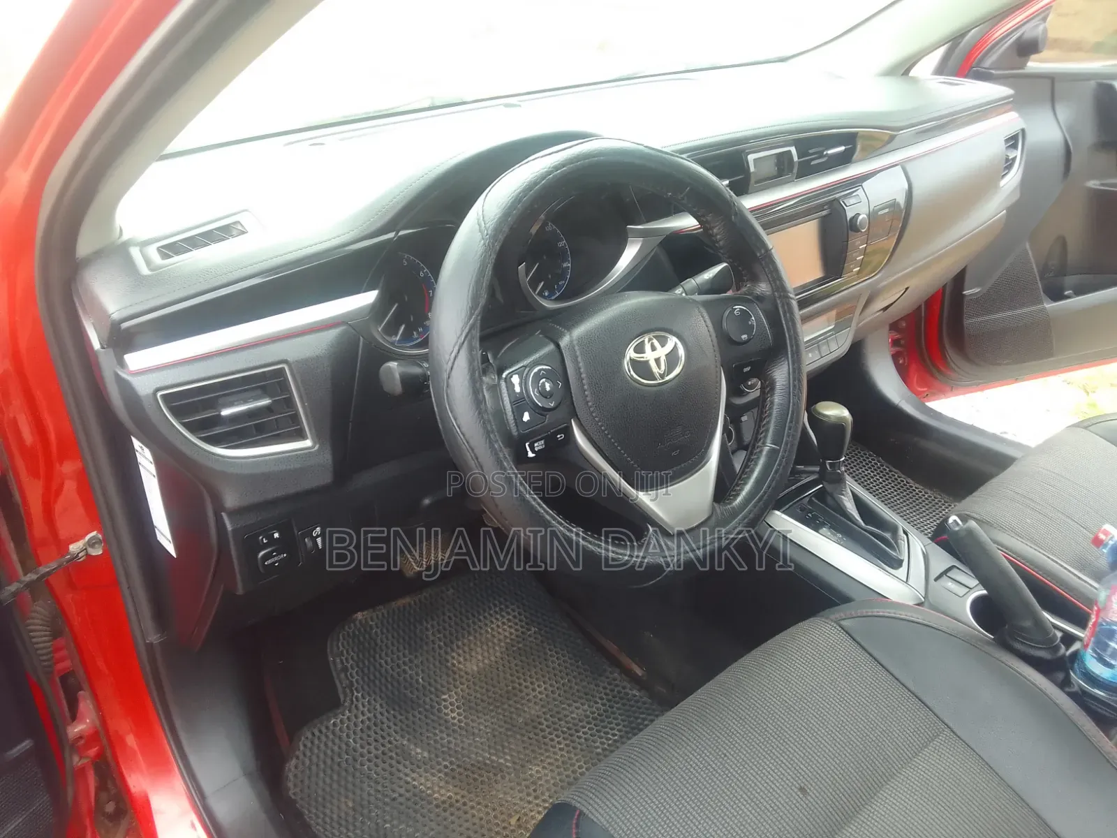 Toyota Corolla 2016 Red
