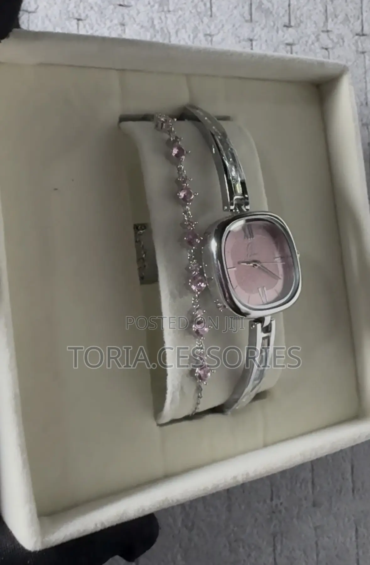 Watches With Bracelet