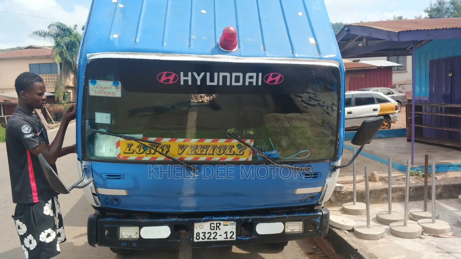 Hyundai Mighty 1