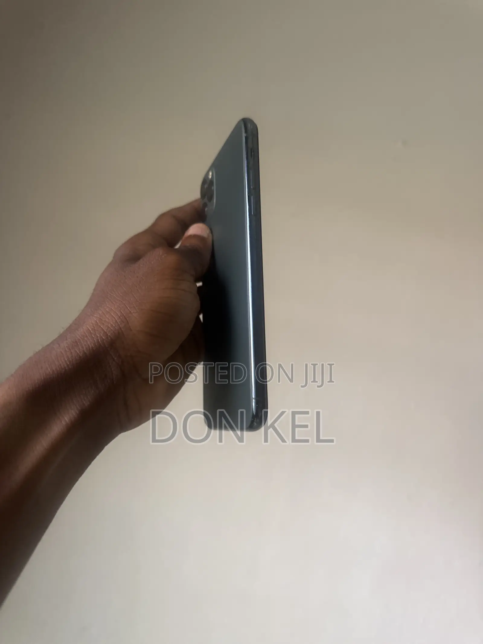 Apple iPhone 11 Pro Max 64 GB Green