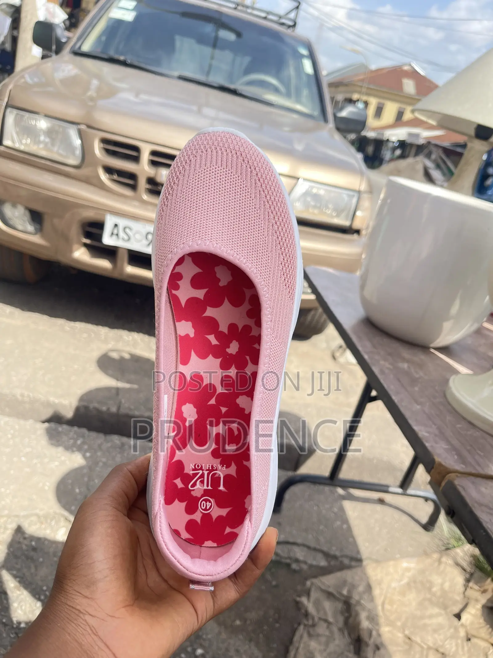 Comfortable Lightweight Ladies Footwear