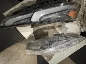 Hyundai Santa Fe Headlights