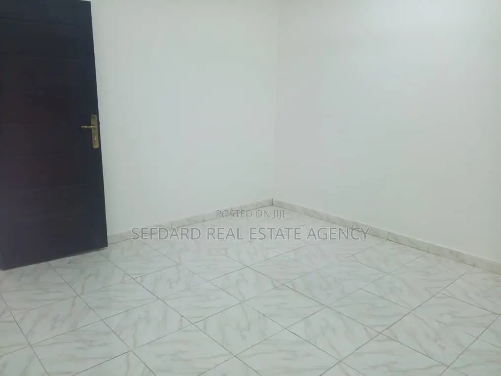 1bdrm Apartment in Sefdard, Pokuase for rent