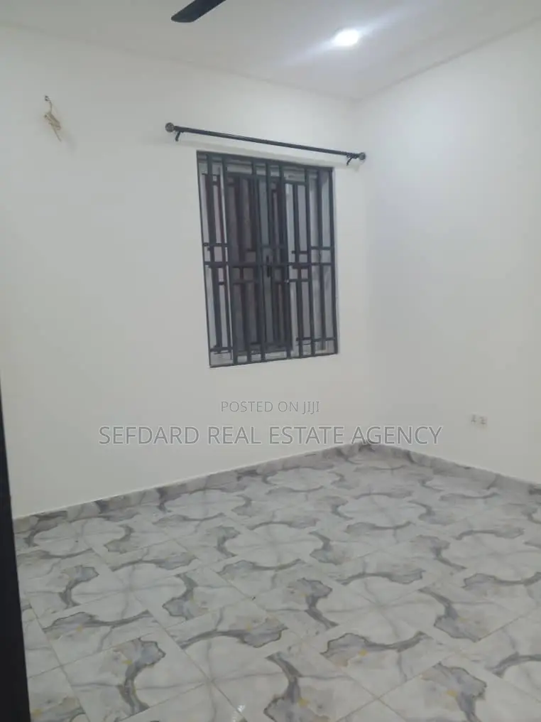 1bdrm Apartment in Sefdard, Pokuase for rent