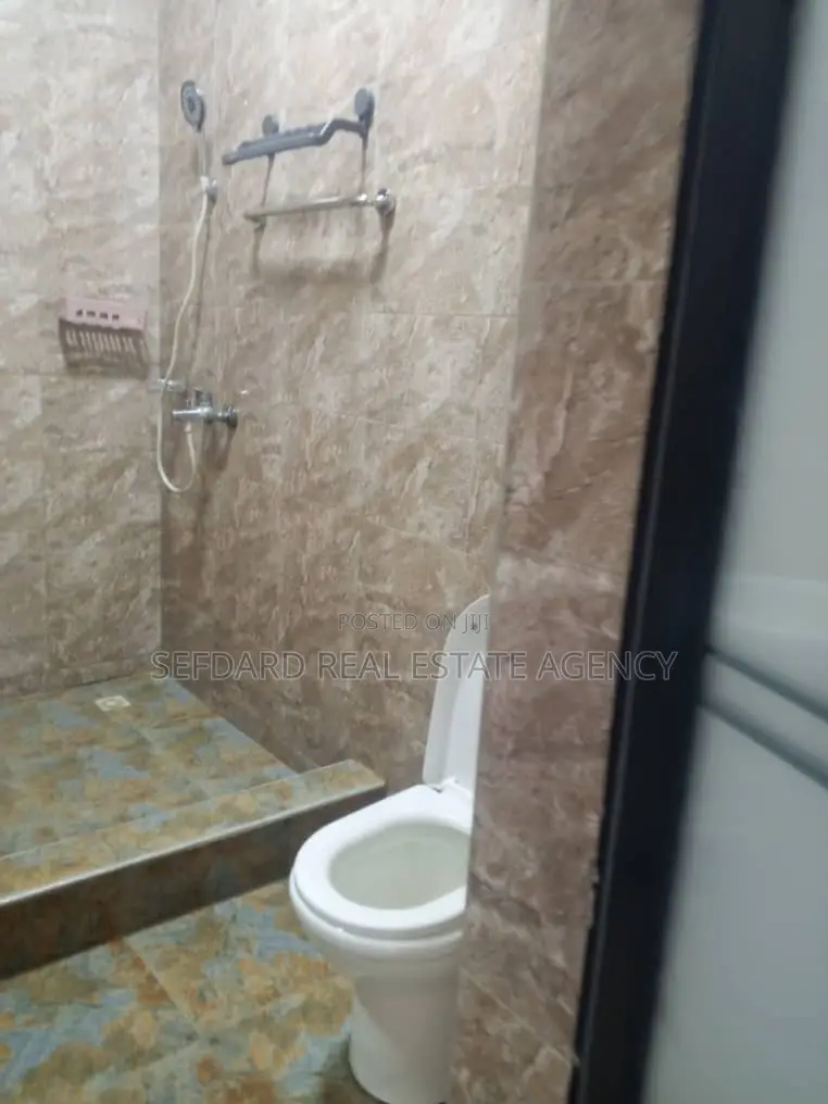1bdrm Apartment in Sefdard, Pokuase for rent