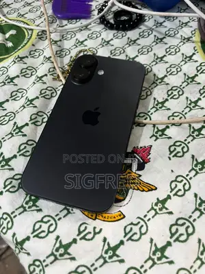 Apple iPhone 16 128 GB Black