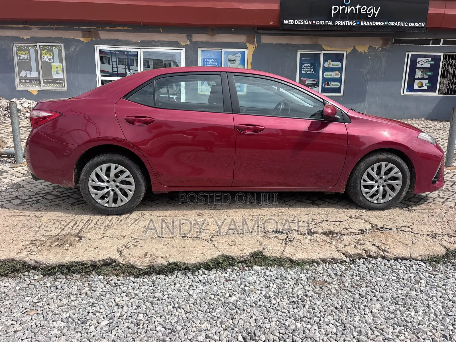 Toyota Corolla 2017 Red