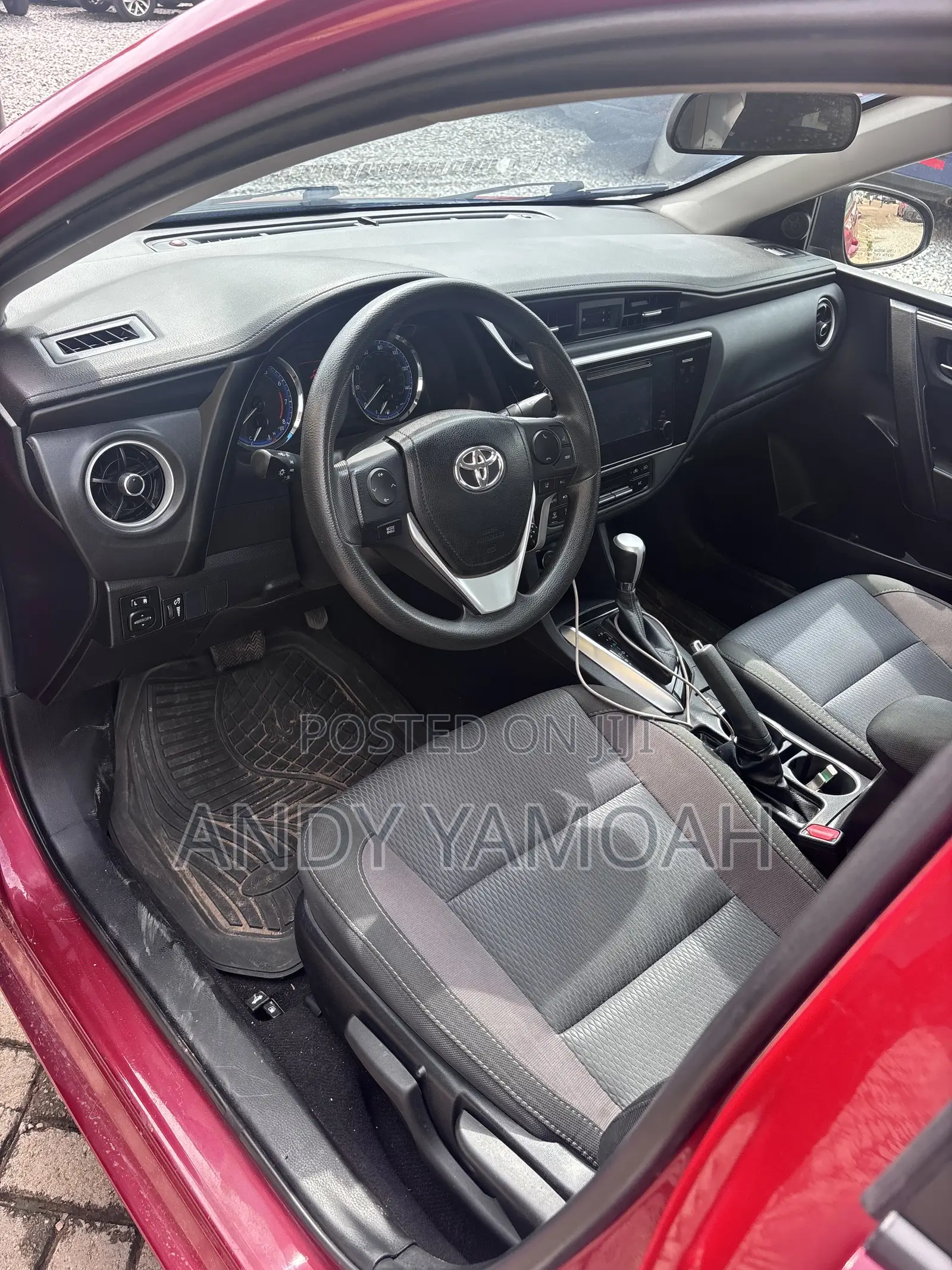 Toyota Corolla 2017 Red